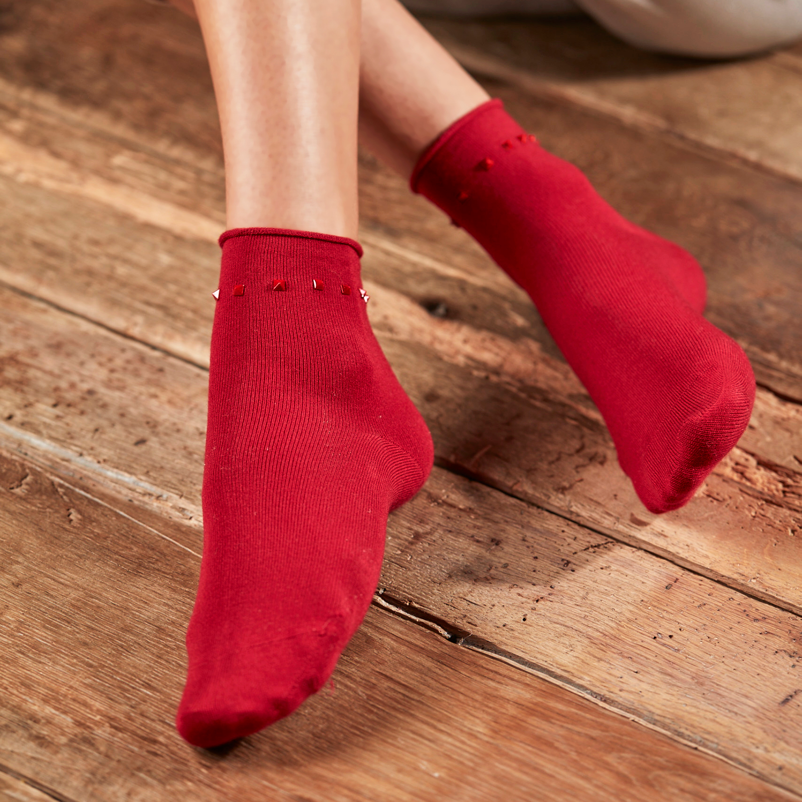 タイツ・ソックス ALANUI Woman Socks Red LWRA007R25KNI0012761 2761 ELIZABETH63495_edited_1600x.